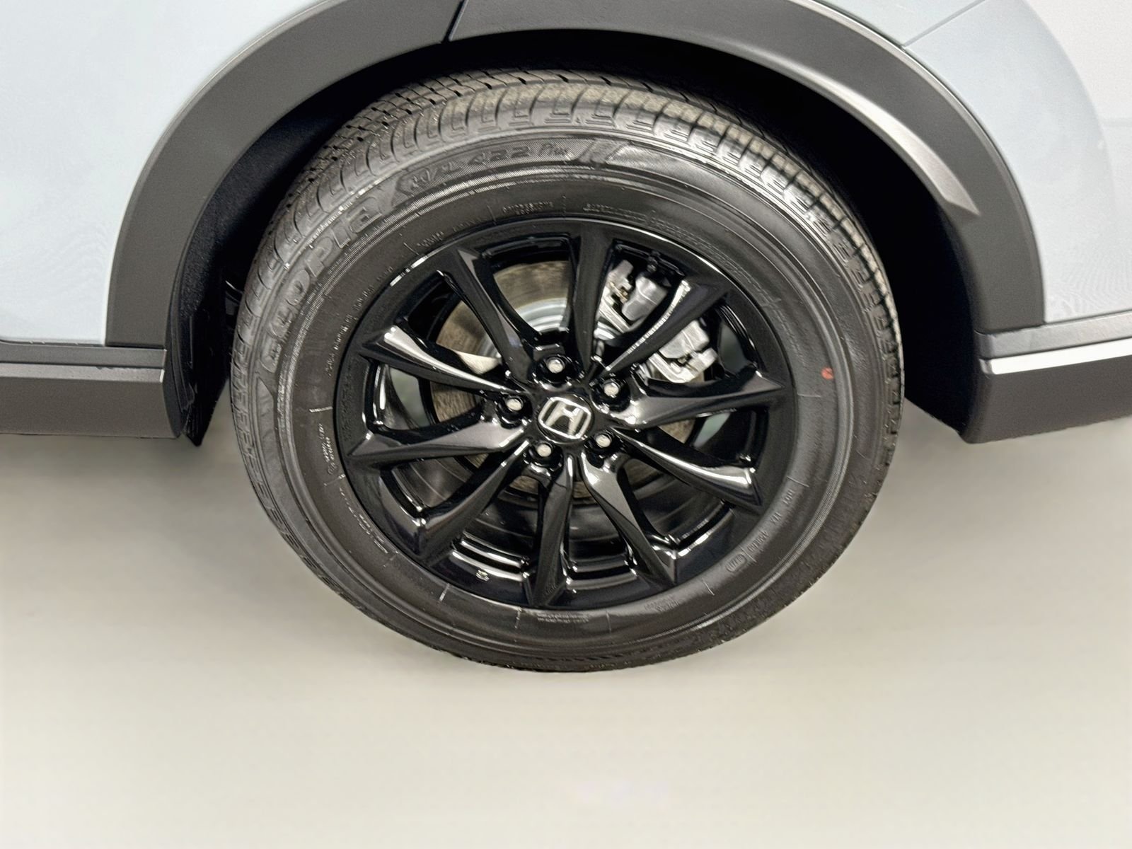 Certified Used 2026 Urban Gray Pearl Honda AWD Sport Hybrid image 9