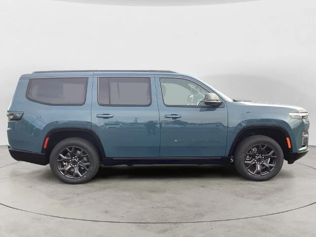 New 2027 Steel Blue Jeep LIMITED ALTITUDE 4X4 image 6