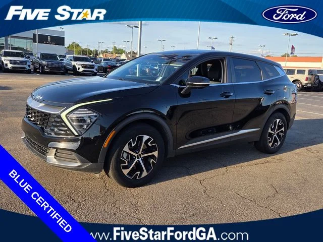 Used 2025 Black Kia EX image 3