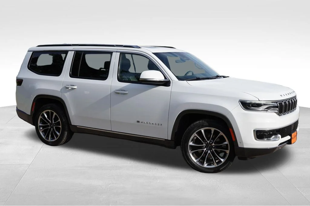 Certified Used 2022 White Jeep Series III image 2