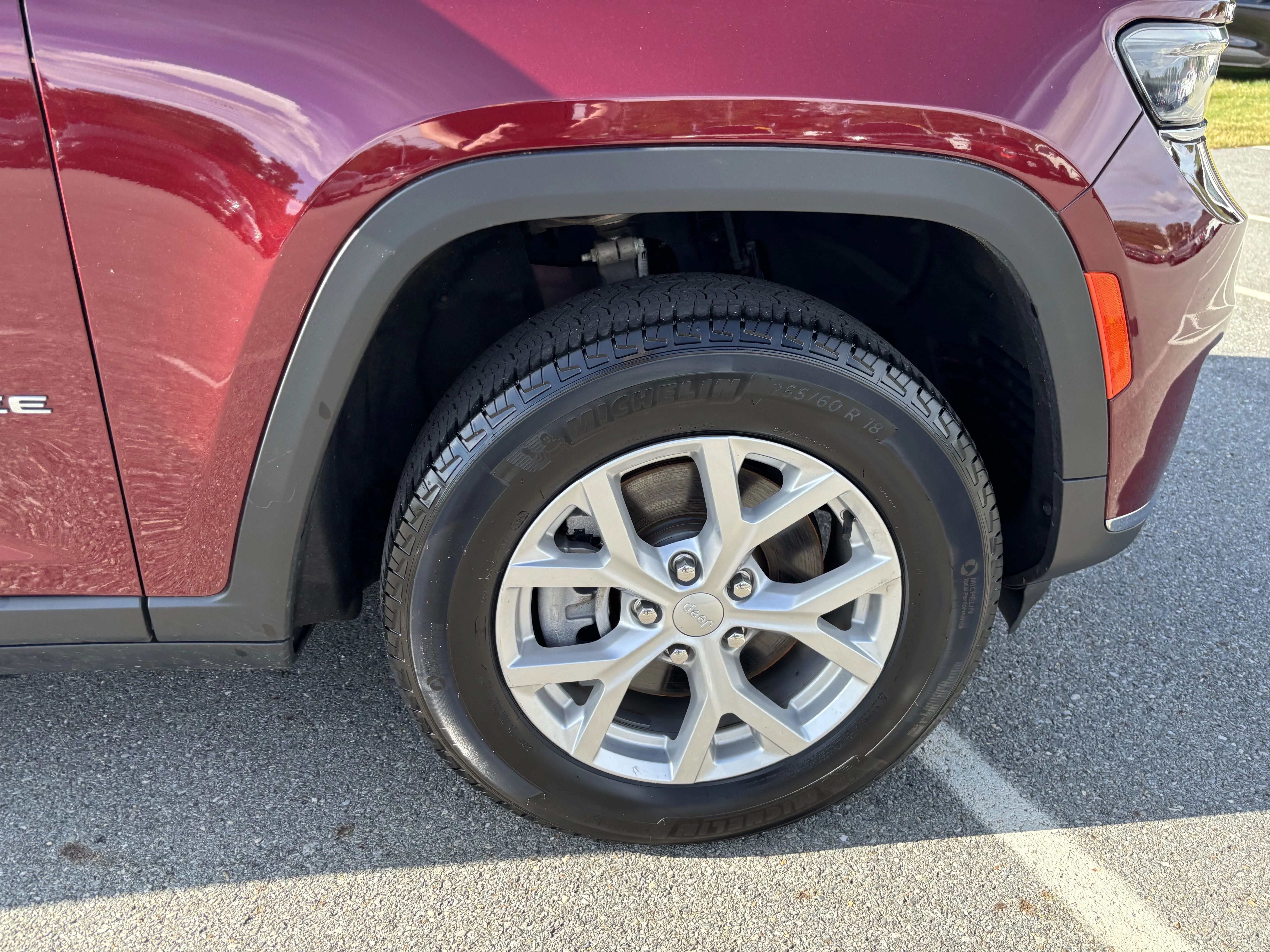 Used 2024 Velvet Red Pearlcoat Jeep Limited image 44