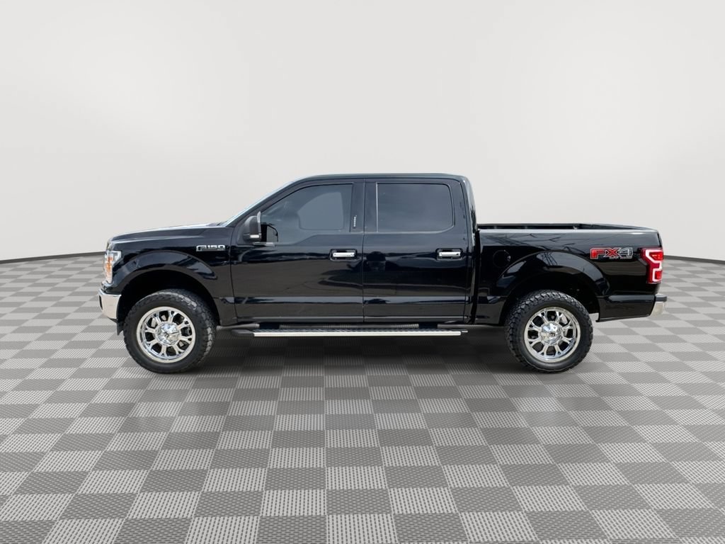 Used 2020 Black Ford XLT image 7