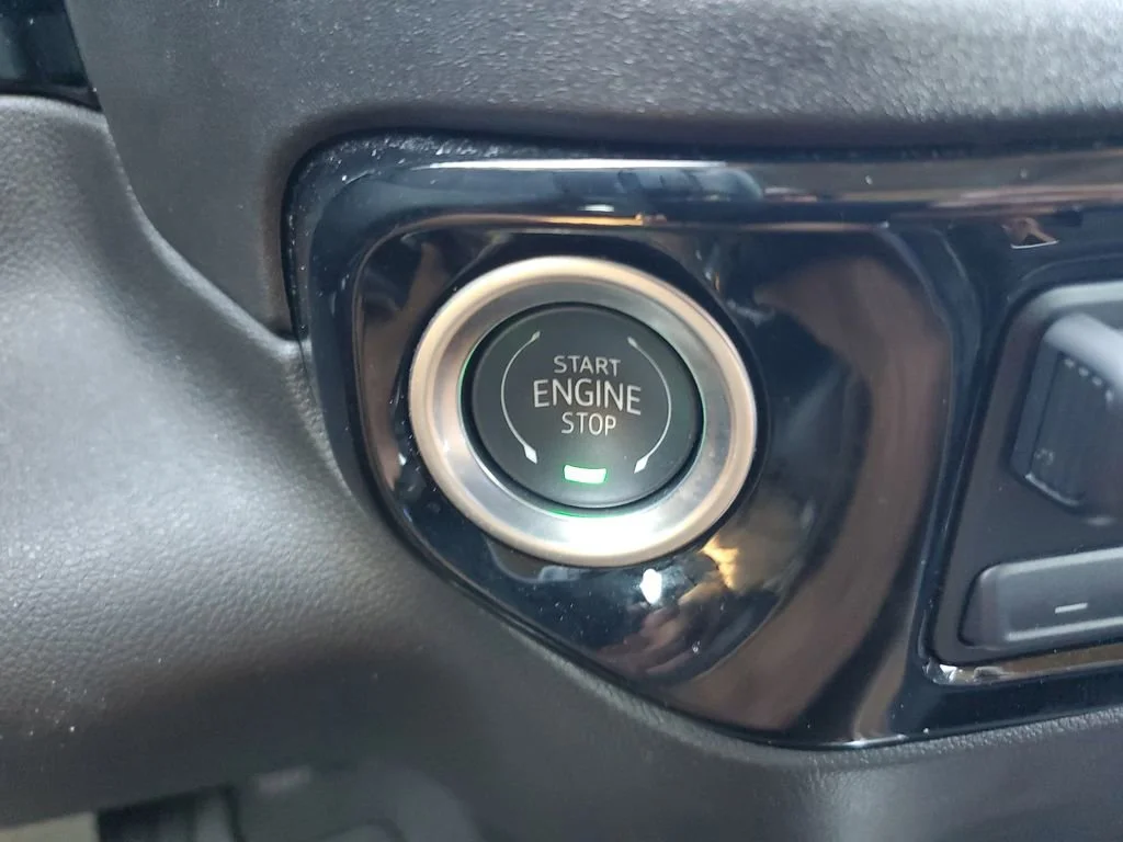 Used 2025 Black Chevrolet LTZ image 24