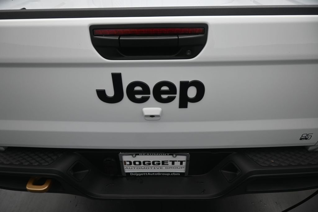New 2026 Bright White Clearcoat Jeep 85th Anniversary Edition image 12