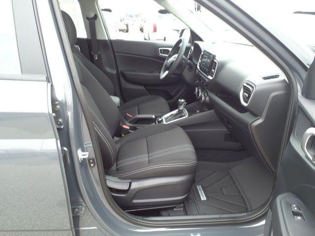 New 2026 Gray Hyundai SEL image 13