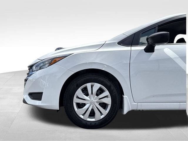 2025 Nissan Versa Sedan S - Photo 9