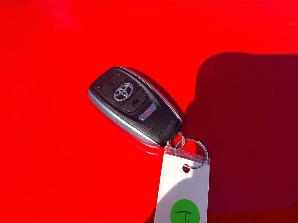 Used 2023  Toyota Premium image 29