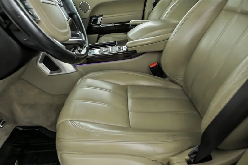 Used 2015 Fuji White Land Rover Supercharged image 16