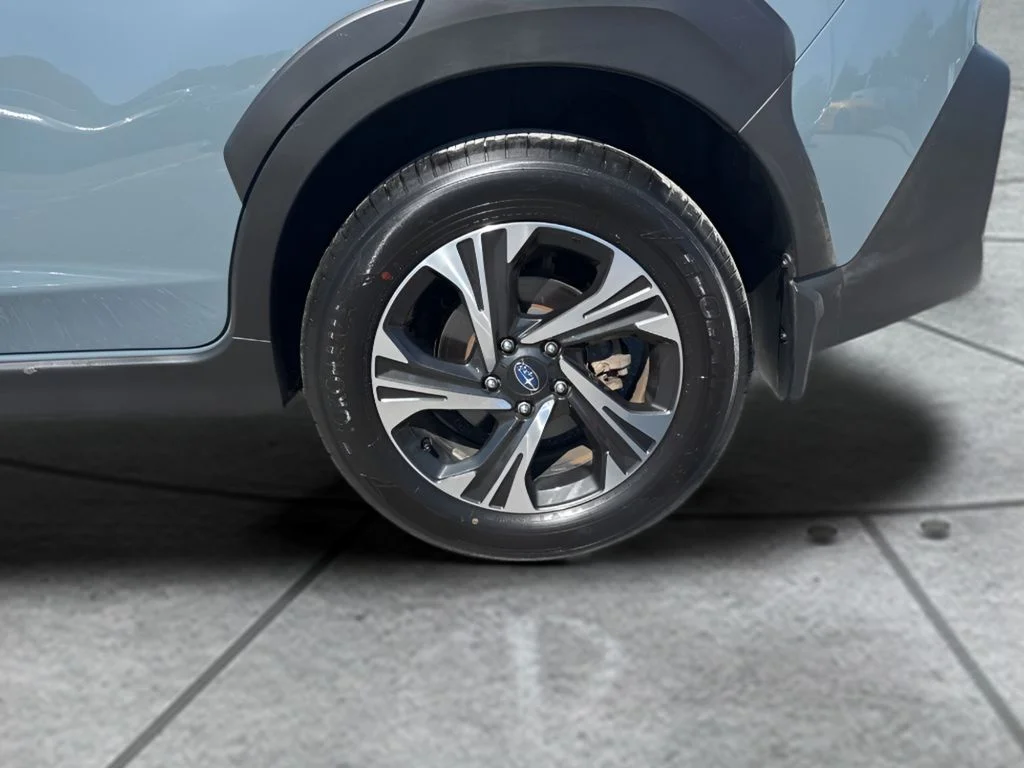 Used 2024 Blue Subaru Premium image 31