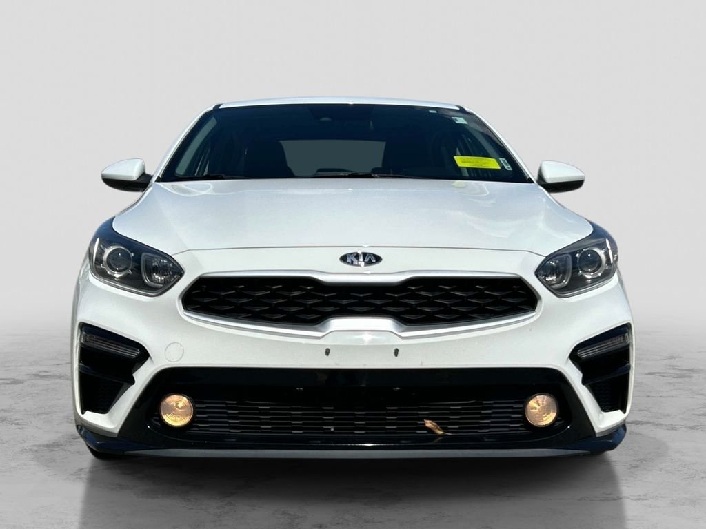 Used 2021 White Kia LXS image 8