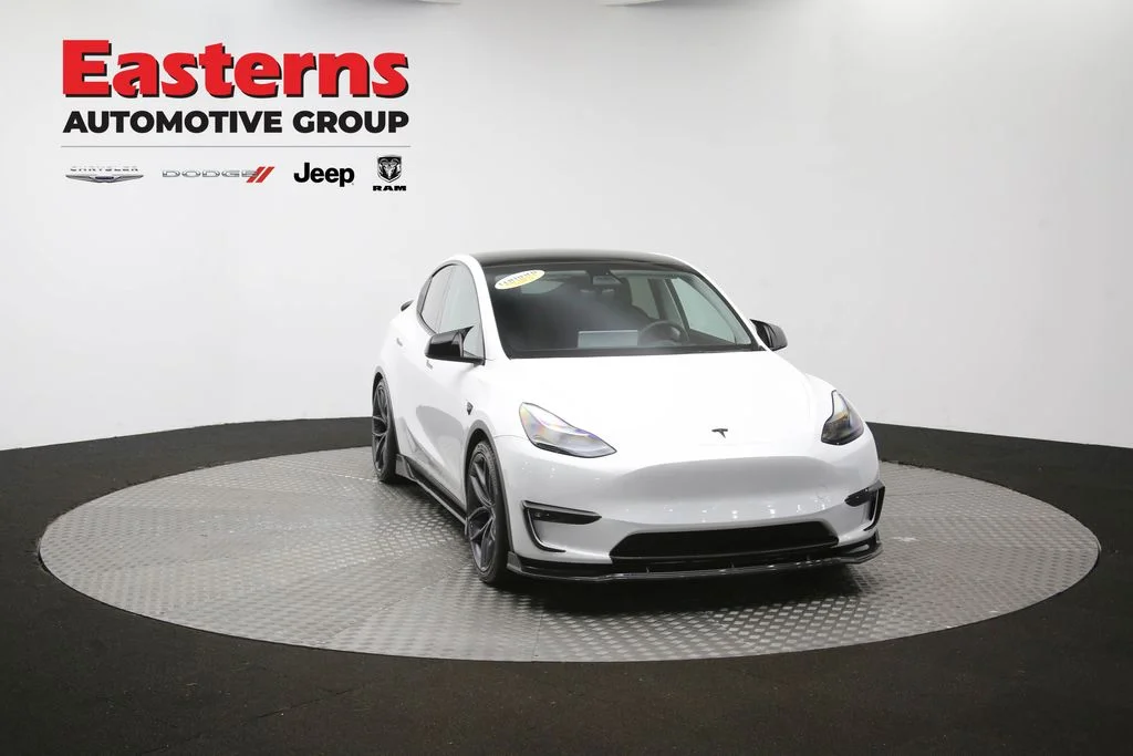 Used 2022  Tesla Performance image 47