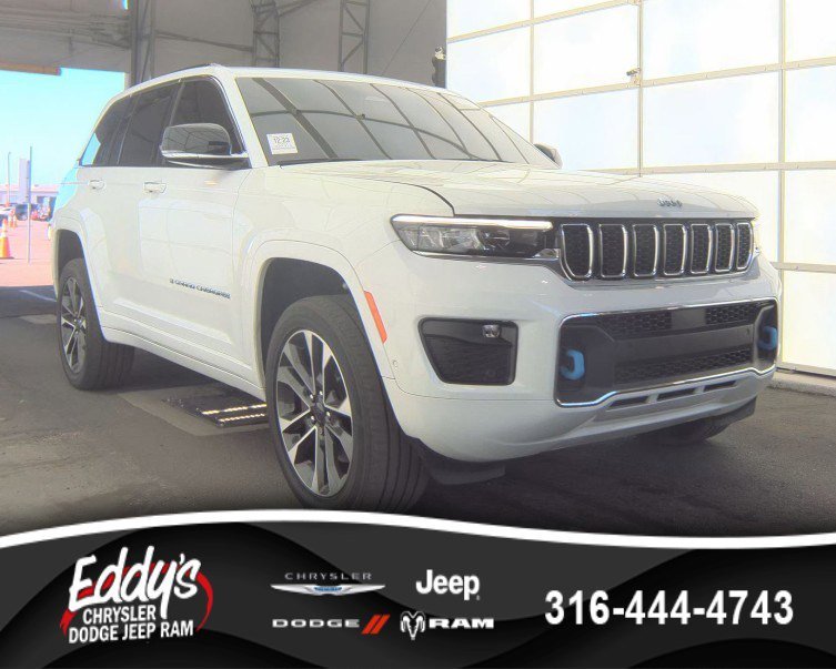 2023 Jeep Grand Cherokee Overland 4xe 4x4's photo
