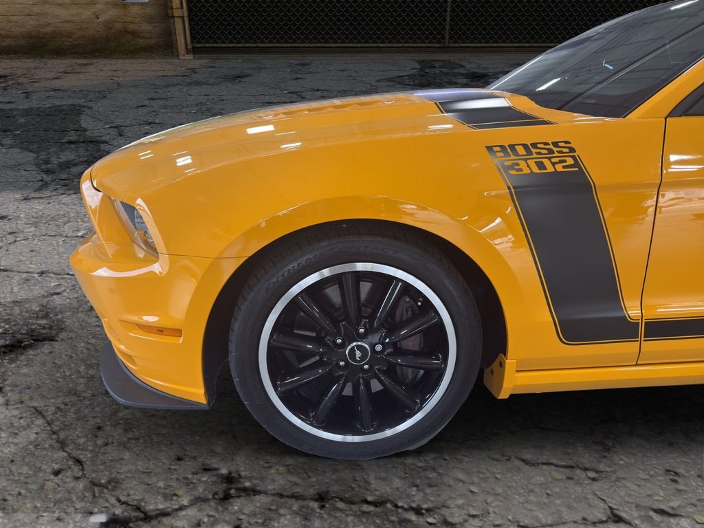 Used 2013 School Bus Yellow Ford Boss 302 image 15