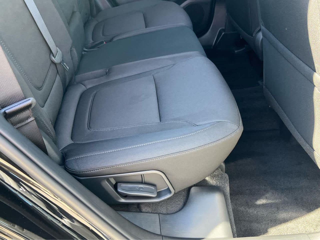 New 2026 Phantom Black Hyundai SE AWD image 59