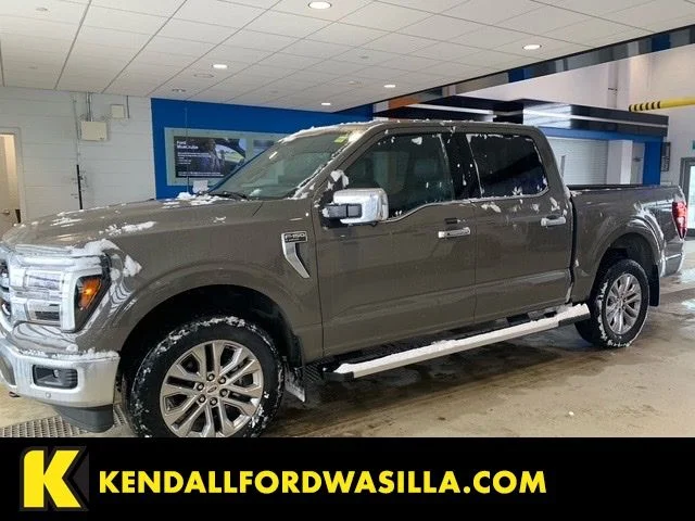 2025 Ford F-150 Lariat 4x4 SuperCrew 145 in's photo