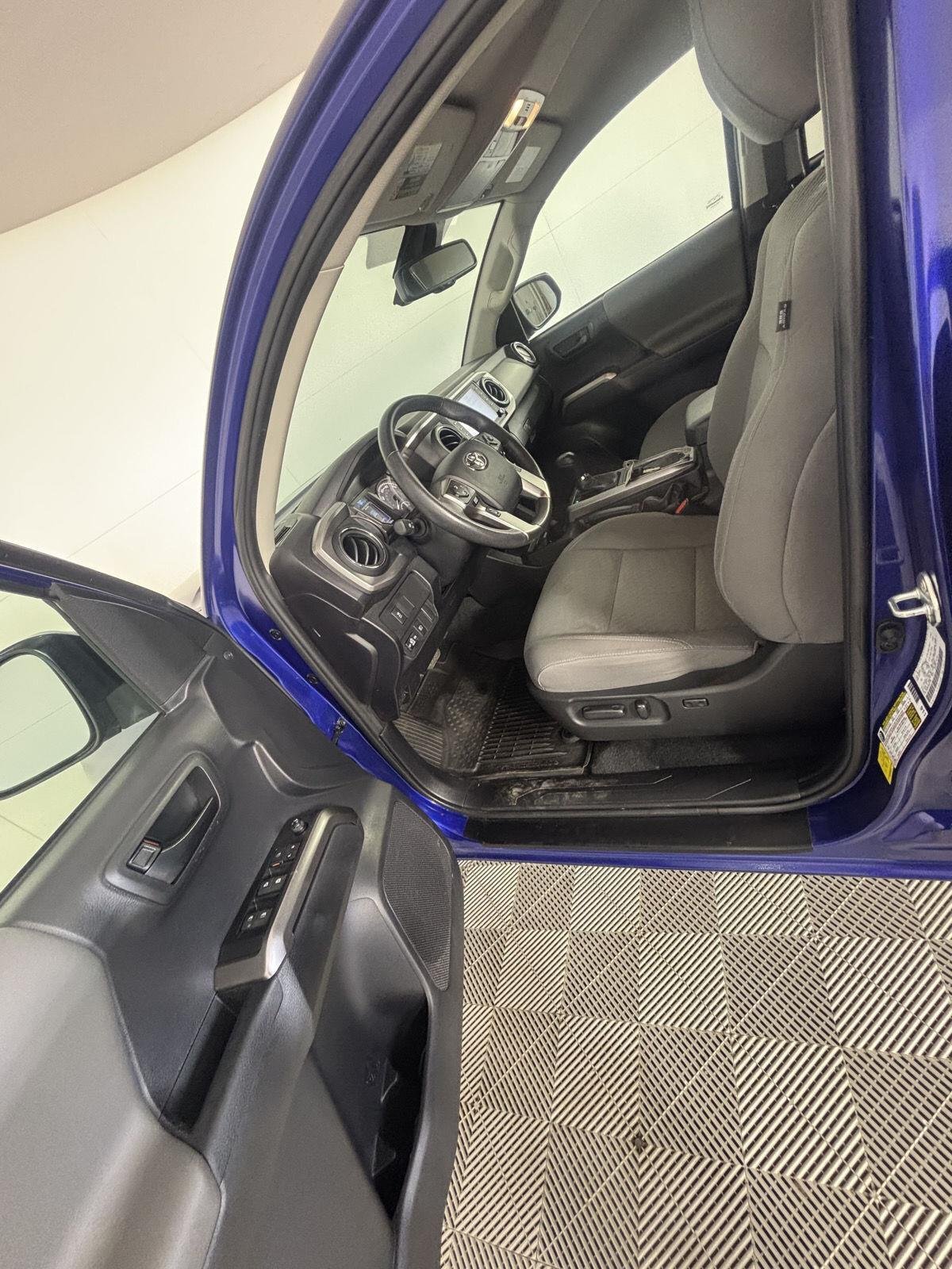 Certified Used 2023 Blue Crush Metallic Toyota SR5 image 3