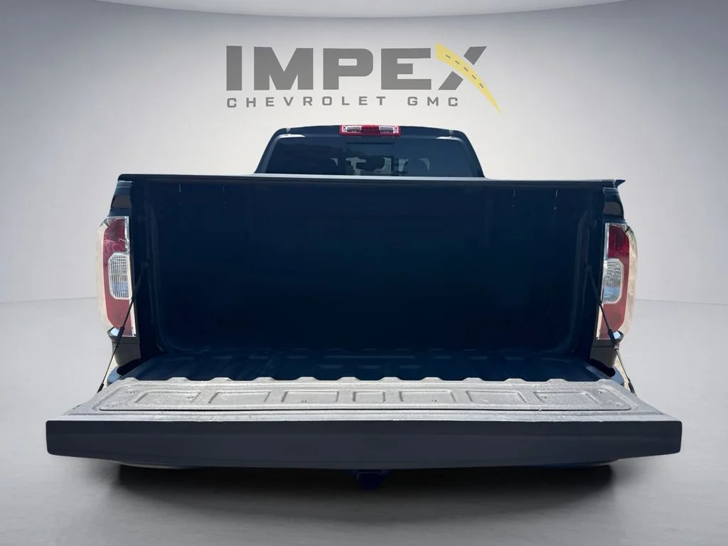 Used 2021 Black GMC Denali image 28
