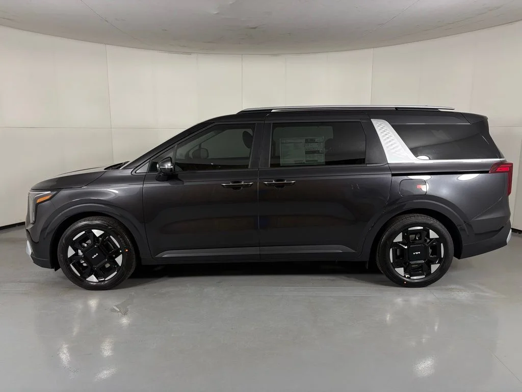 New 2026 Gray Kia EX image 5
