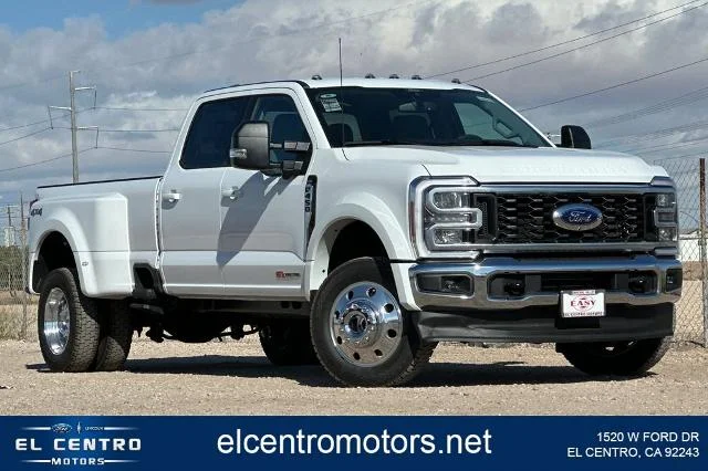2026 Ford F-450 XLT 4x4 Crew Cab 8' Box DRW's photo