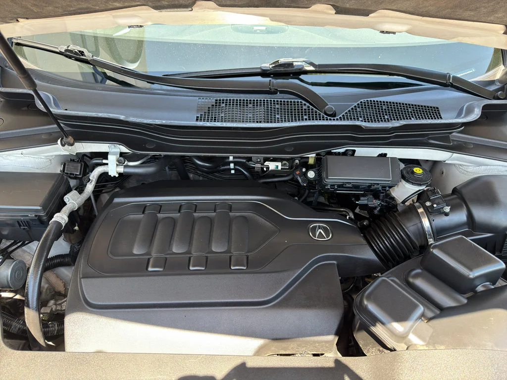 Used 2017 White Diamond Pearl Acura SH-AWD with Advance Package image 21