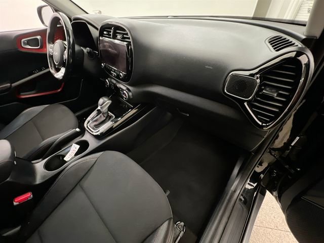 2023 Kia Soul GT-Line - Photo 13