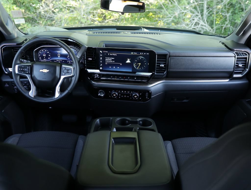 Used 2024 Black Chevrolet LT (2FL) image 20