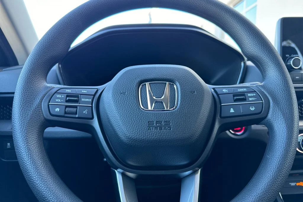 Used 2025 Canyon River Blue Metallic Honda LX image 25