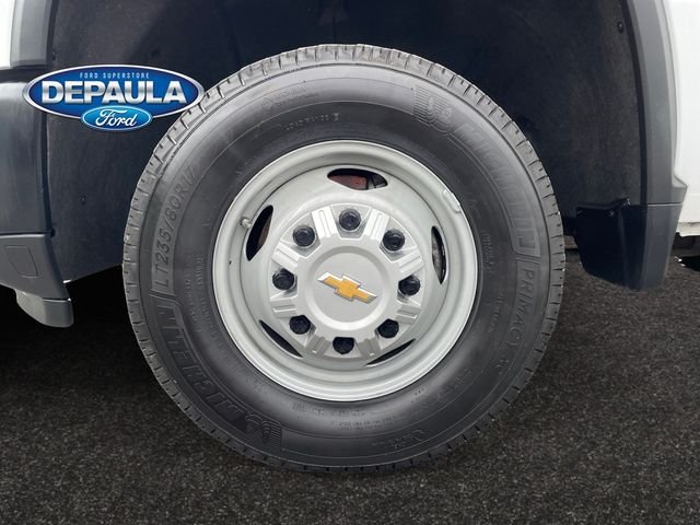 Used 2024 White Chevrolet Work Truck image 14