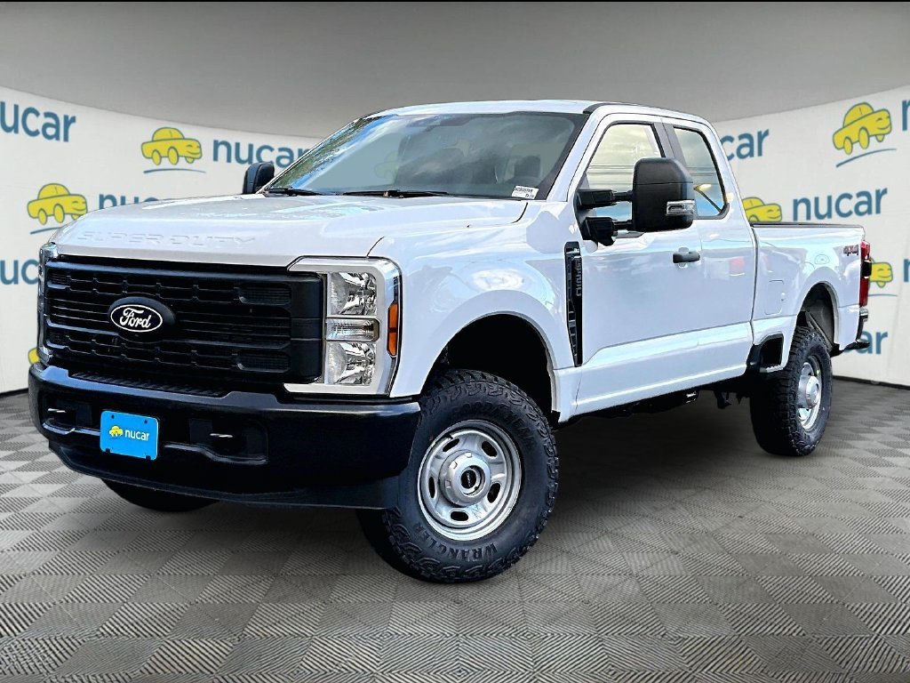 New 2027 Oxford White Ford XL image 2