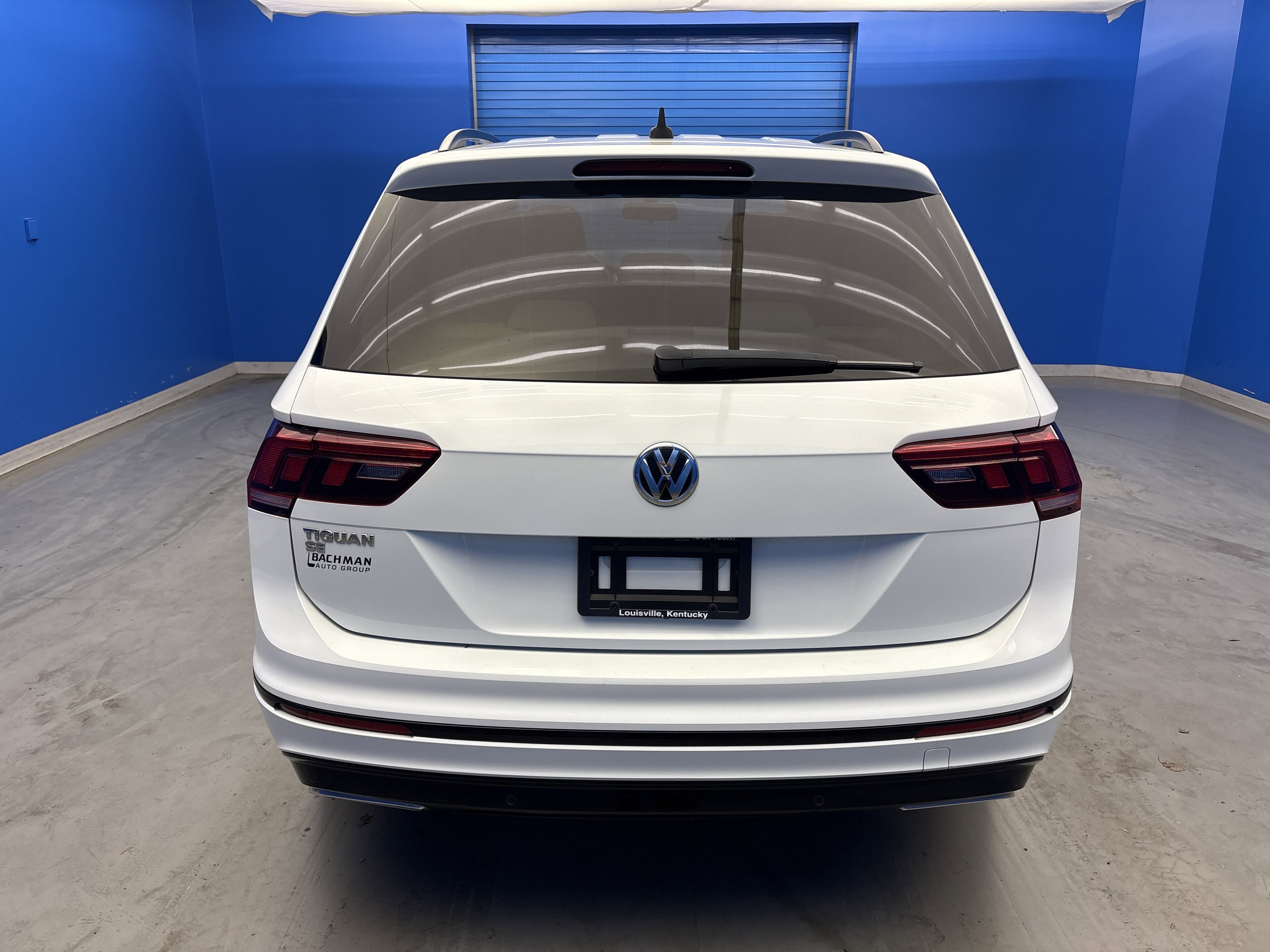 Used 2020 Pure White Volkswagen SE R-Line Black image 6