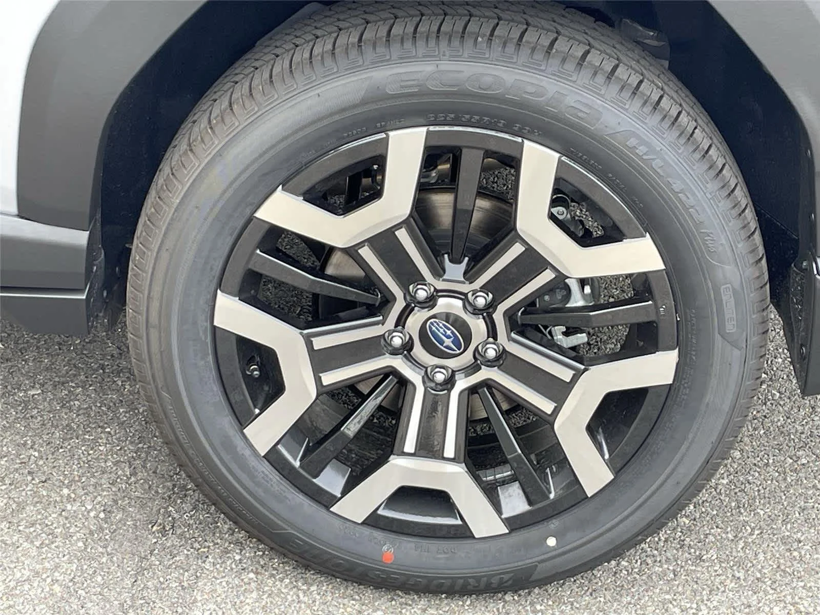 New 2026 ICE SILVER METALLIC Subaru Touring XT image 11