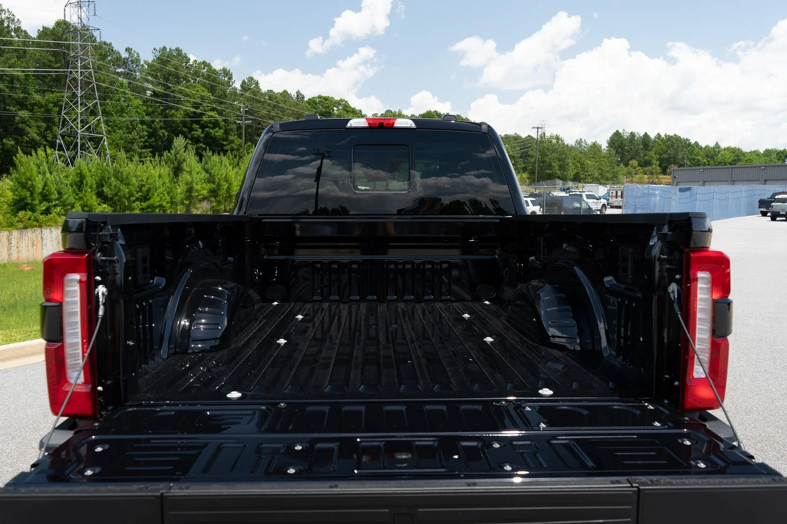 New 2026 Agate Black Metallic Ford F-250® Lariat® image 47