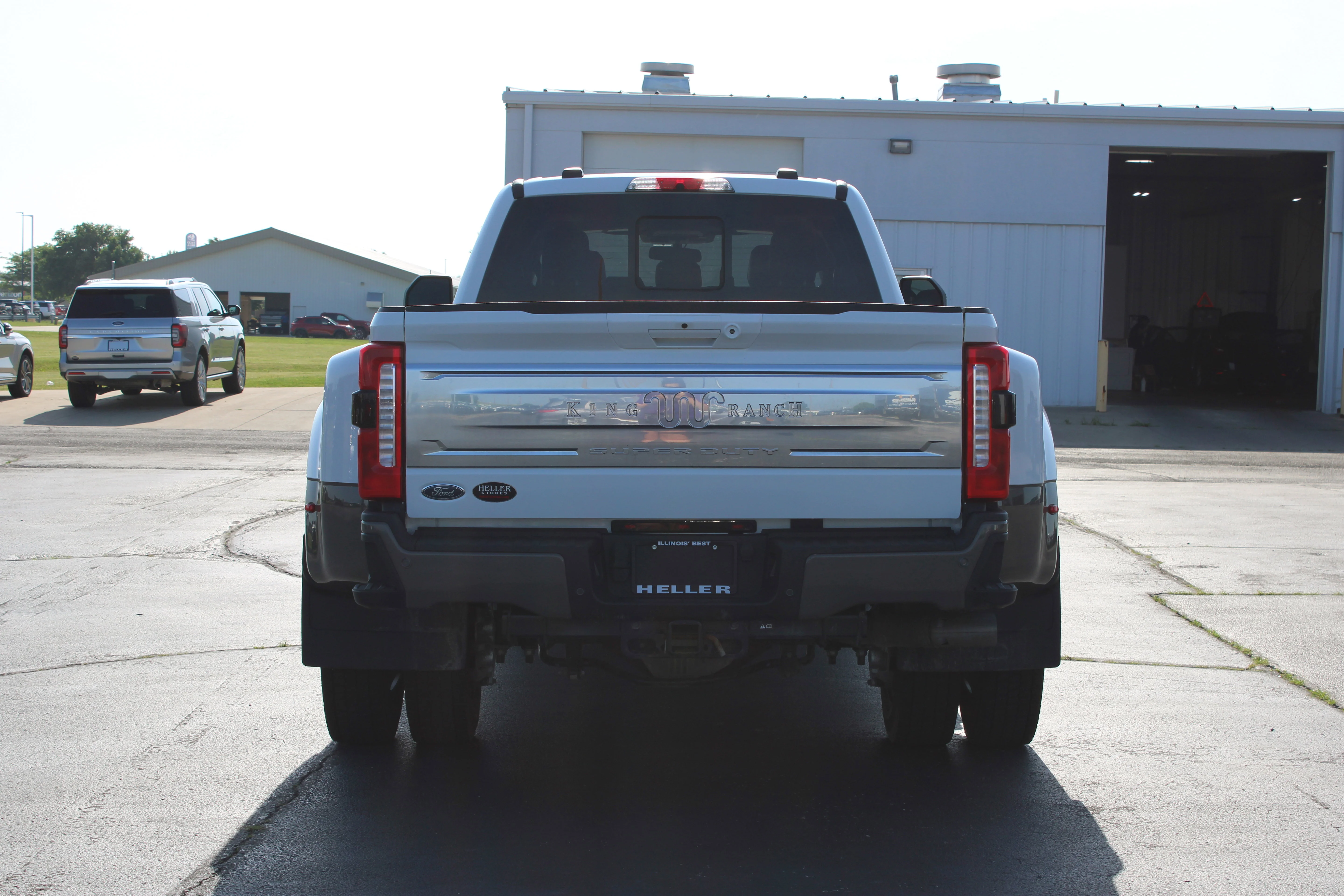 Used 2026 Oxford White Ford King Ranch image 7