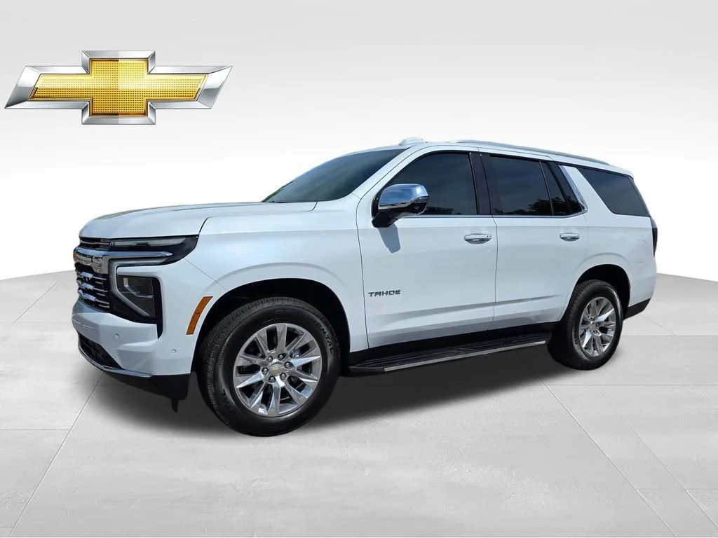 Used 2026 Polar White Tricoat Chevrolet Premier image 2