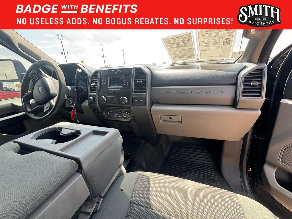 Used 2017 Shadow Black Ford XL image 14