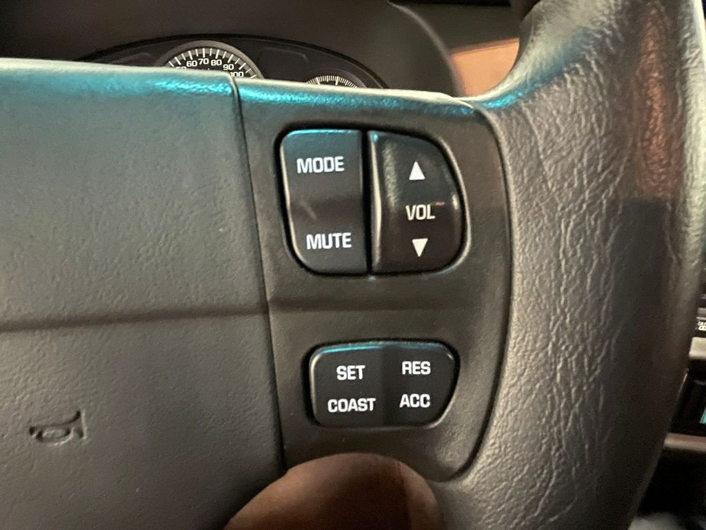 Used 2001 Black Chevrolet SS image 88