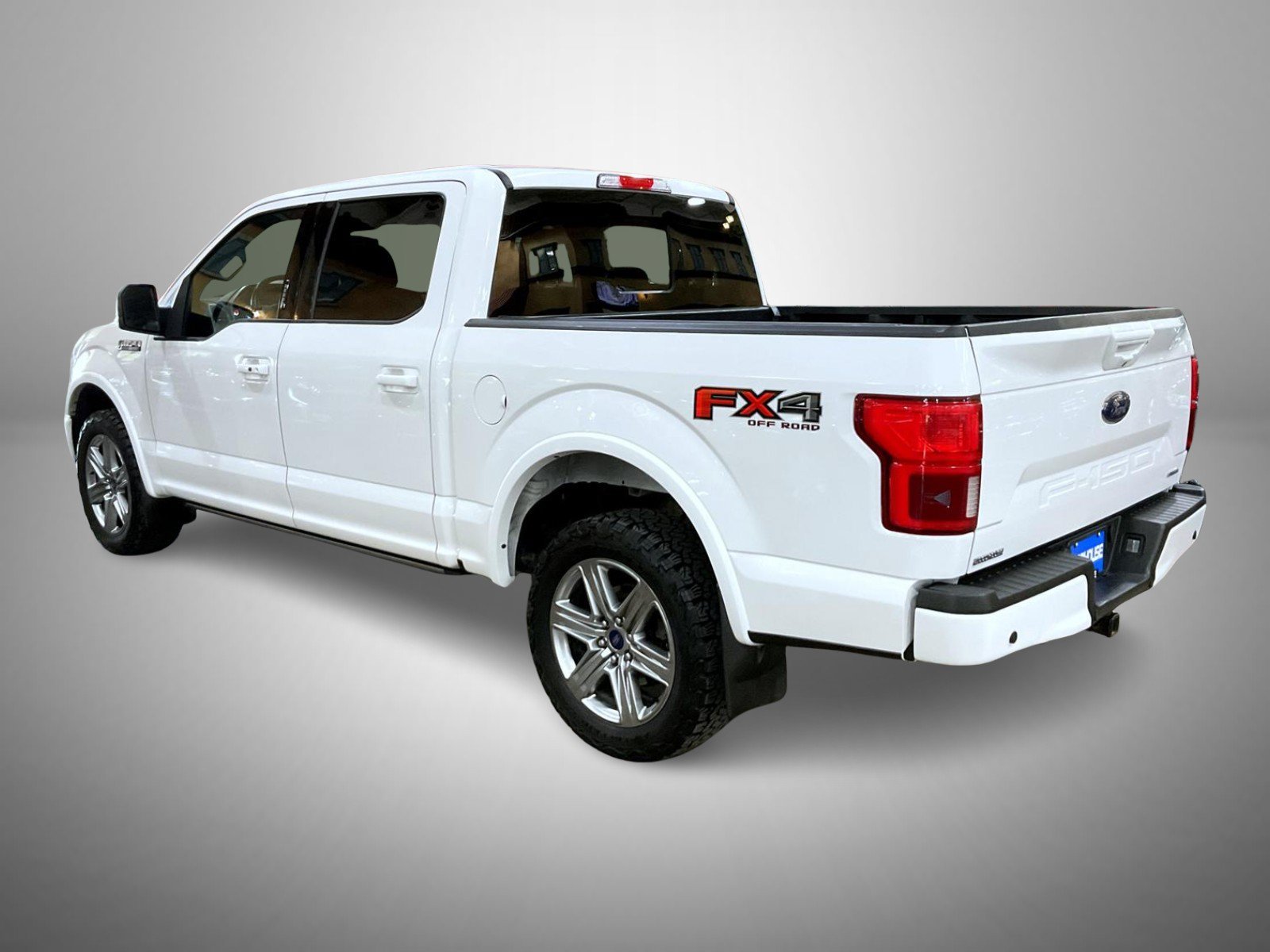Used 2018 White Ford Lariat image 7