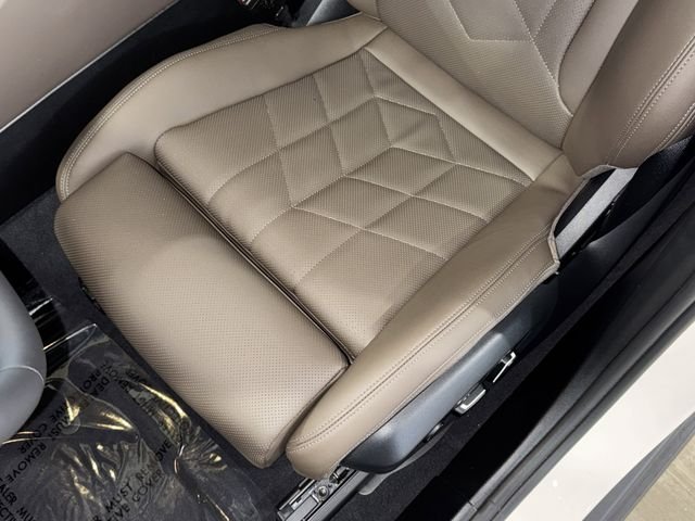 Certified Used 2026 Mineral White Metallic BMW 530i image 34