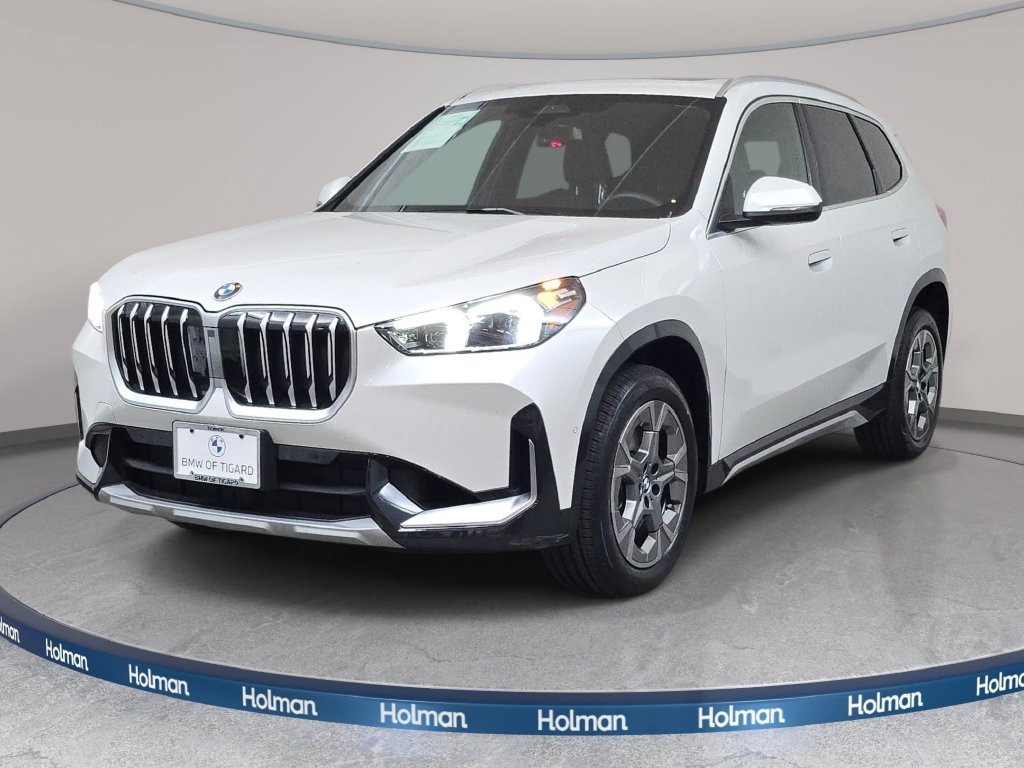 2025 BMW X1 28i