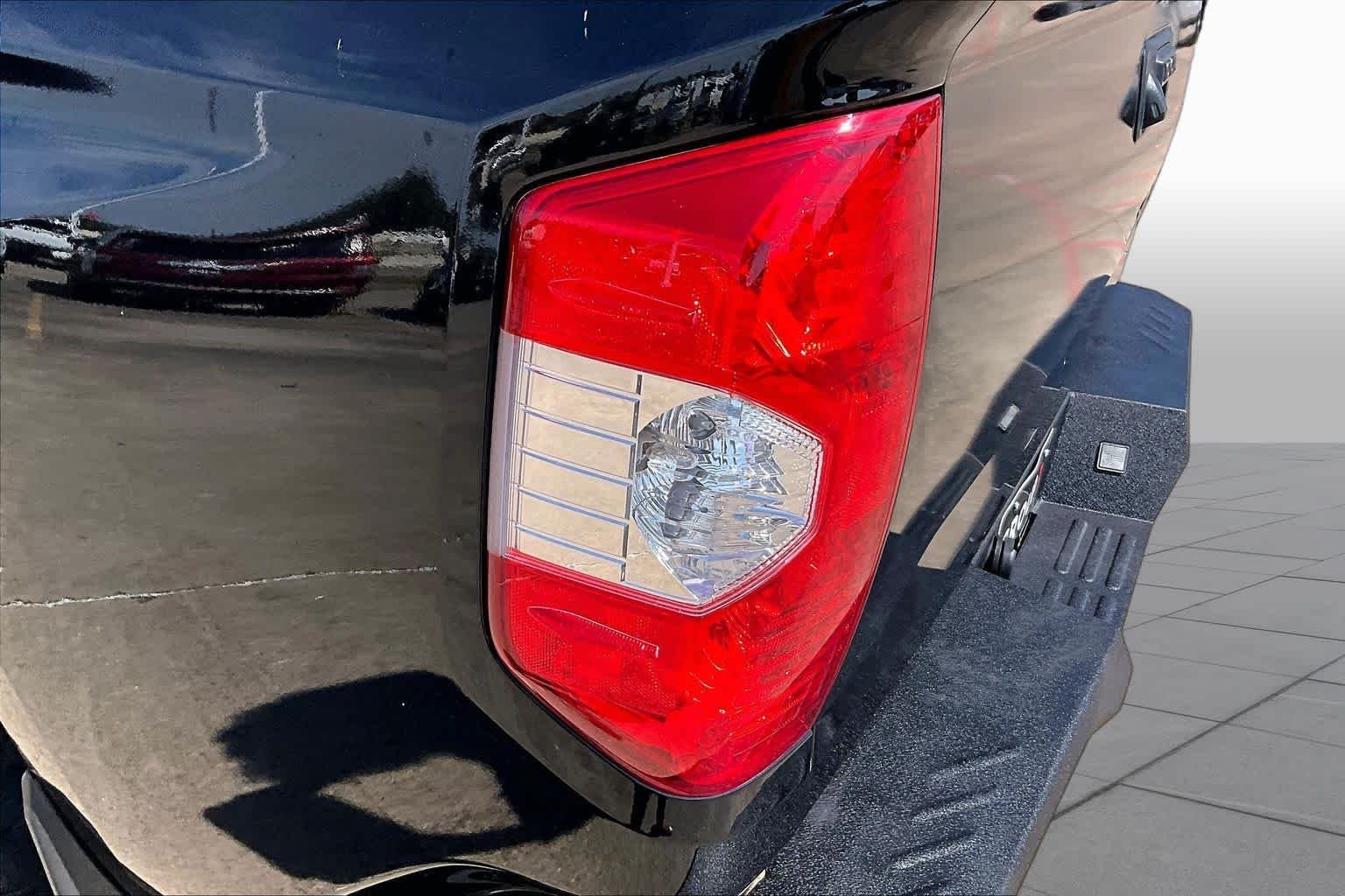 Used 2016 Black Toyota SR5 image 29