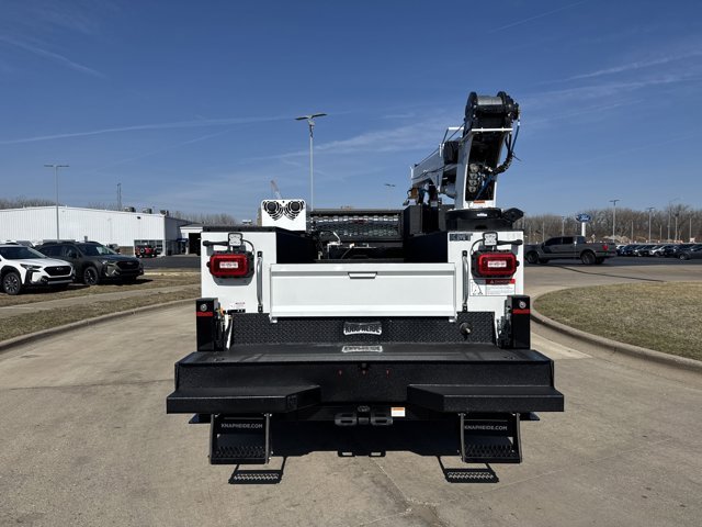 2024 Ford F-550 Super Duty Chassis Cab XL - Photo 16