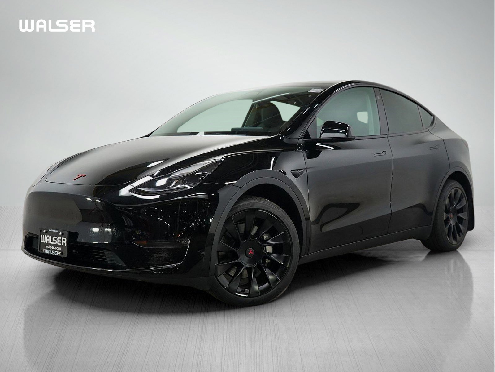 2023 Tesla Model Y's photo