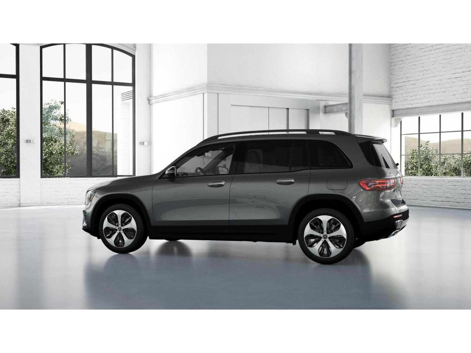 New 2026 Mountain Grey Metallic Mercedes-Benz GLB 250 4D Sport Utility image 33