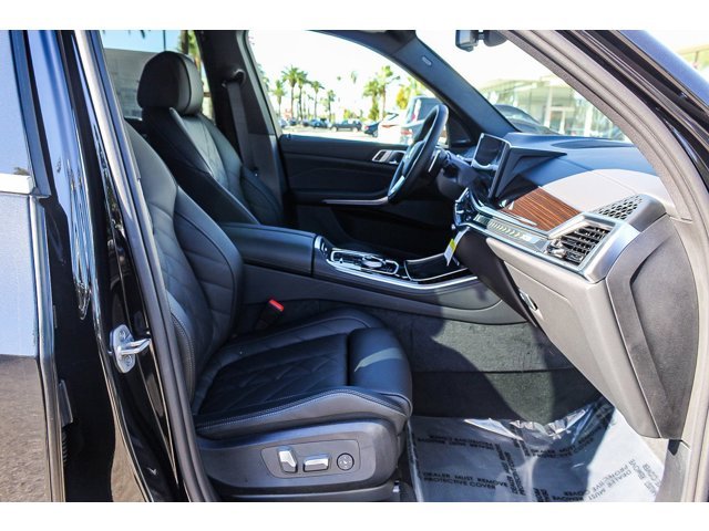 New 2026 Black Sapphire Metallic BMW xDrive50e image 12