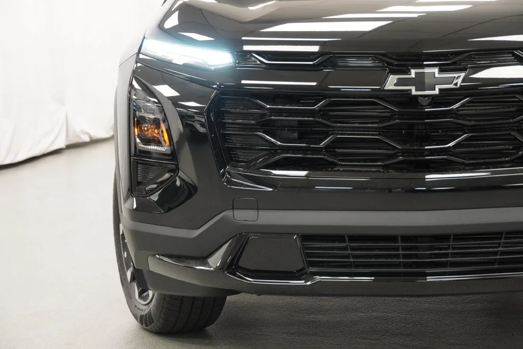 2027 Chevrolet Equinox RS - Photo 34