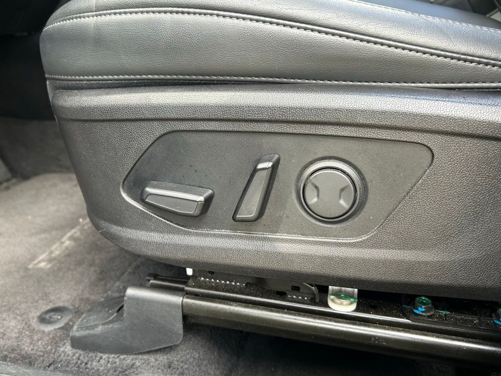 2023 Kia Sorento SX - Photo 17