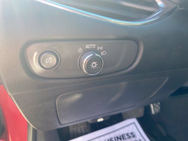 Used 2016 Red Chevrolet LT image 17