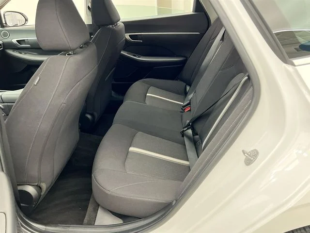 2025 Hyundai Sonata SEL - Photo 11