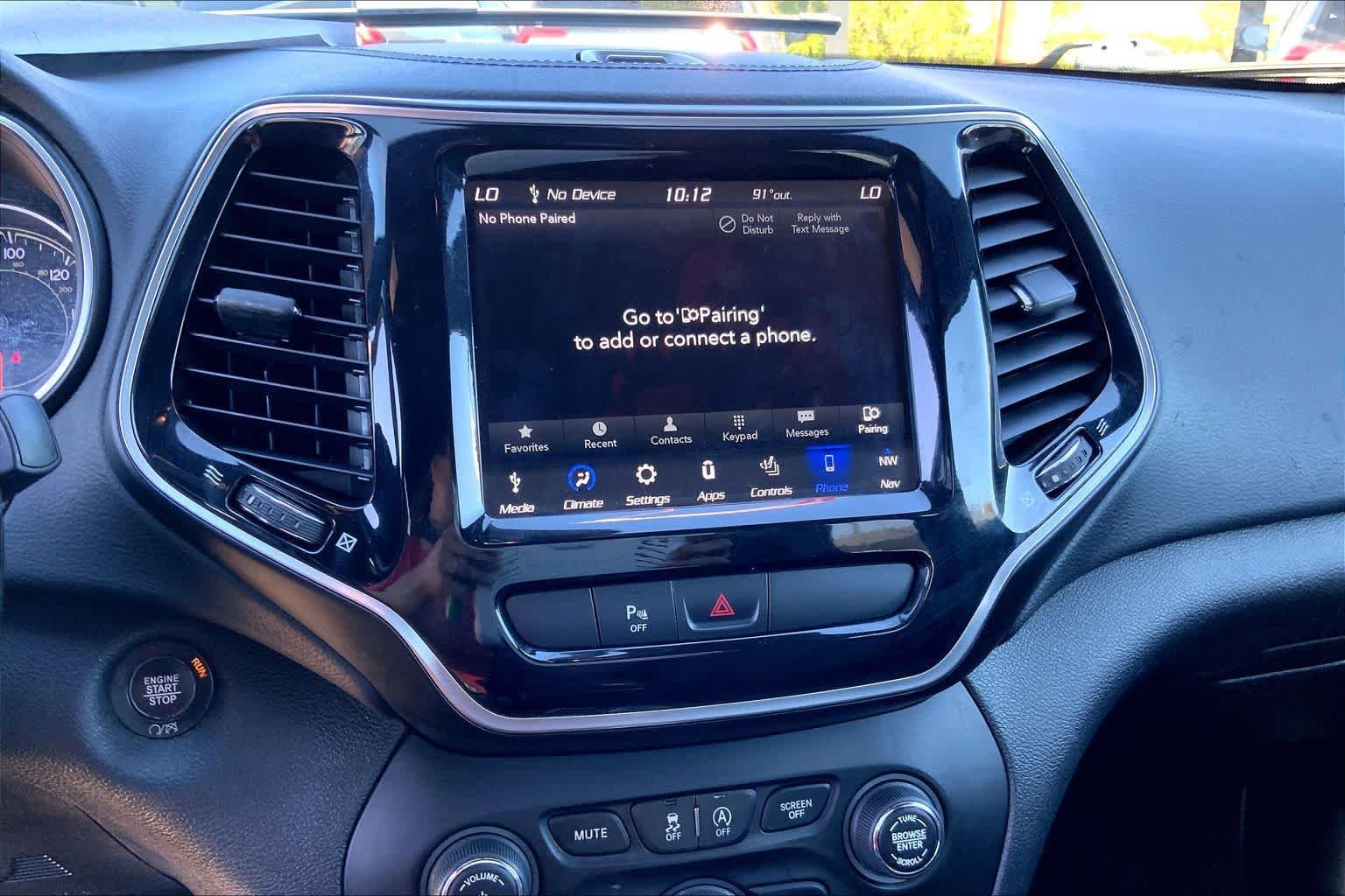 Used 2020 BLACK Jeep High Altitude image 30