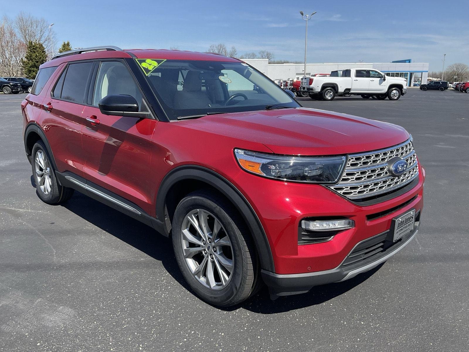 Used 2023 Red Ford Limited image 3